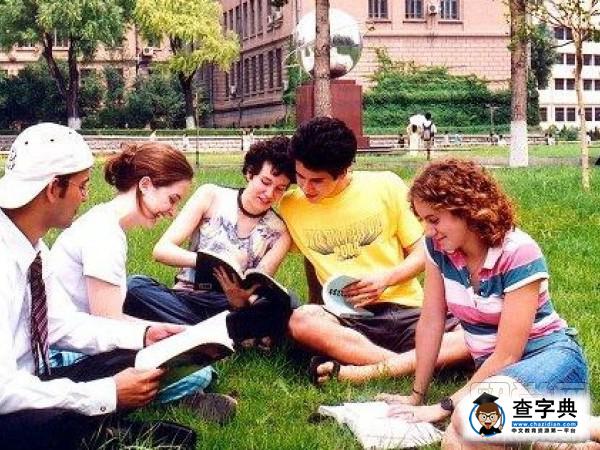 出國留學中介怎么選?533出國留學和順順留學官網哪個好?1