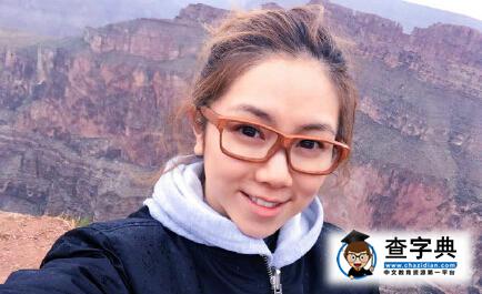 鄧紫棋開心游紐約城 大口吃漢堡自嘲很克制4