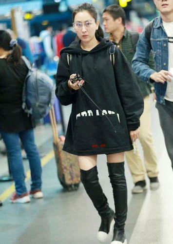 撞衫不可怕誰丑誰尷尬 馬蘇像“大媽”，宋茜楊冪似“少女”1