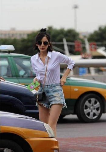 撞衫不可怕誰丑誰尷尬 馬蘇像“大媽”，宋茜楊冪似“少女”5