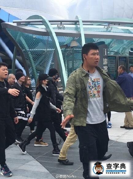 周杰倫昆凌同游迪士尼  為愛女挑選公仔超有愛8