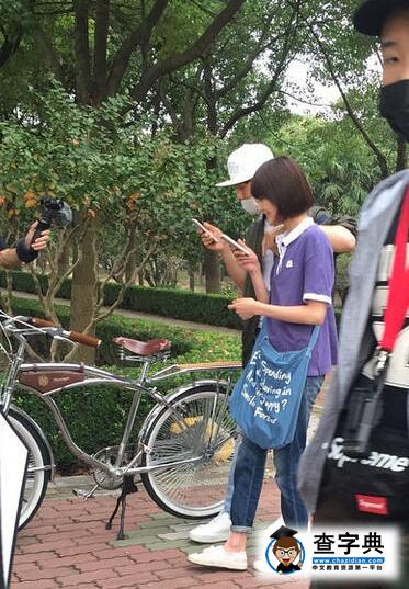 鄭爽探班馬天宇 兩人舉止親密有說有笑3