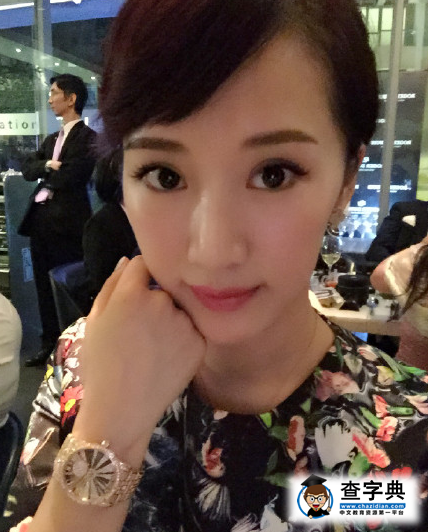 李念曬與手表品牌商聊天截圖 引網友炮轟1