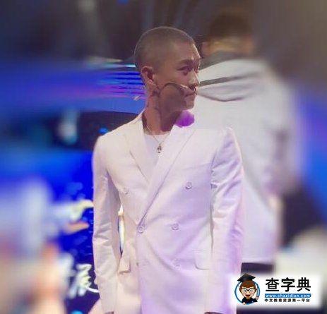 曹云金染白發寸頭 曹云金耍大牌與江若琳分手1