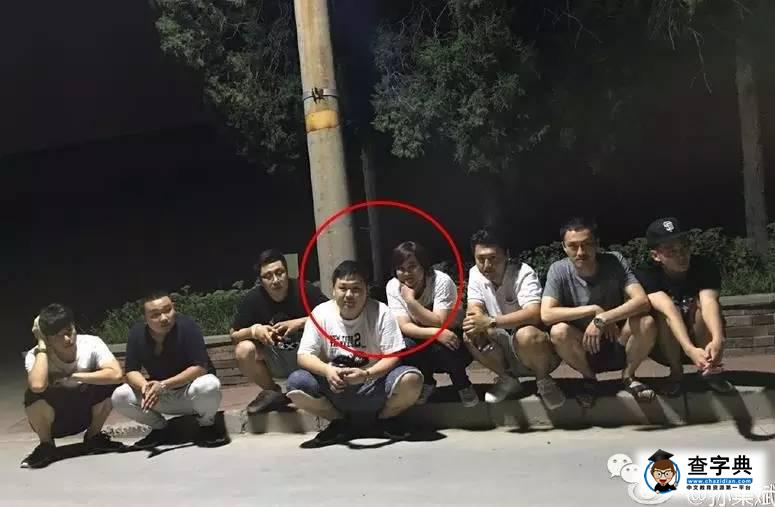 賈玲當街被強吻，史上最最最重量級情侶橫空出世？18