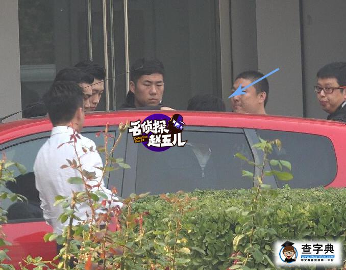 王寶強豪車變平民車  柳巖相伴仍形影落寞1