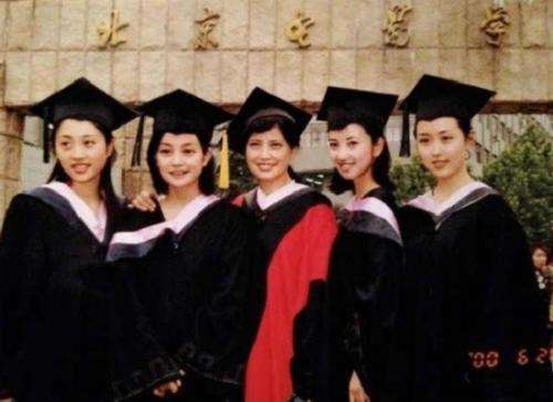 大學月生活費超1600元？看看“50后”“60后”們3